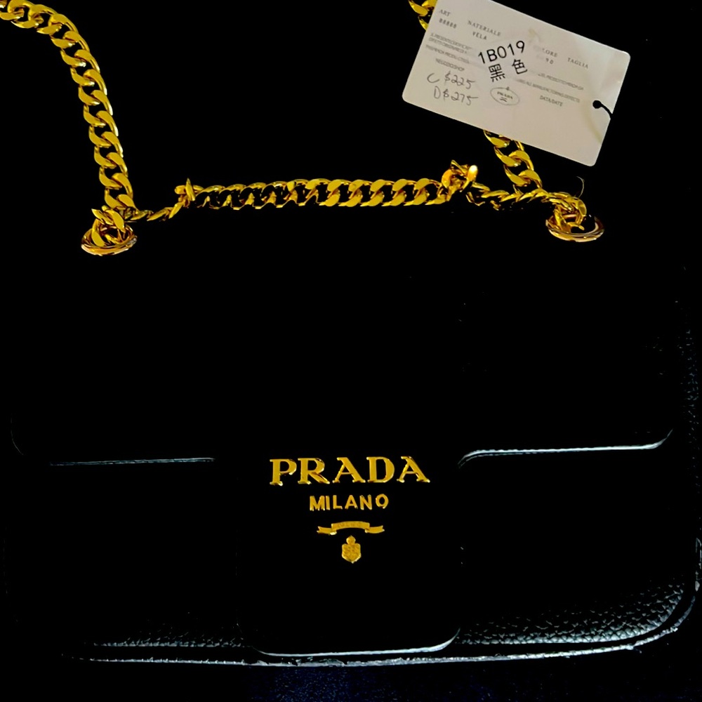 P Logo Bag Brand New. A Few Scratches On The Bottom. But You Cant See Them.